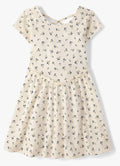 Vestido floral __Estampado de flores  con esparda cruzada